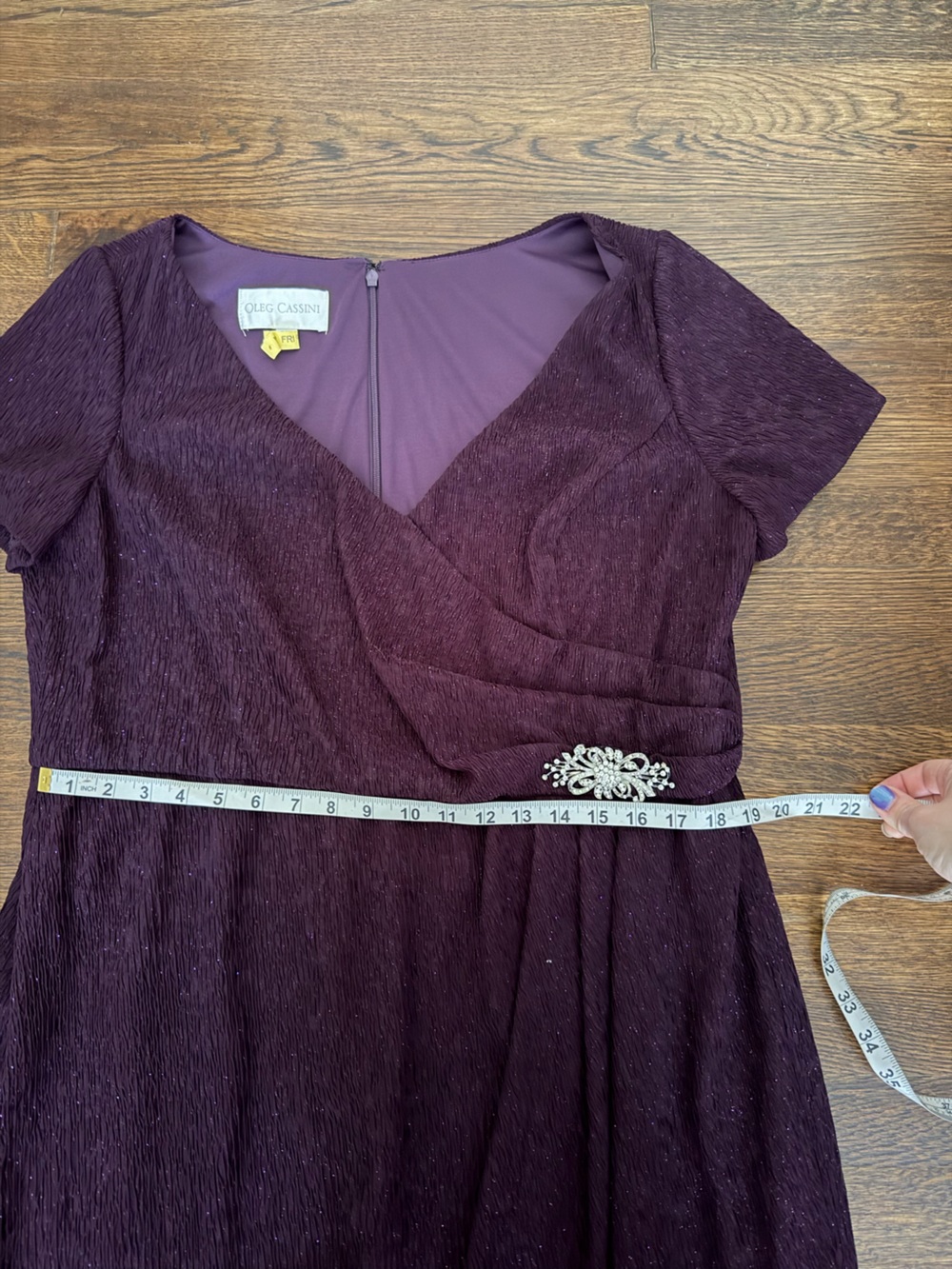 Oleg Cassini Deep Purple Lace-Texture Maxi Dress with Brooch Accent - Picture 5 of 8